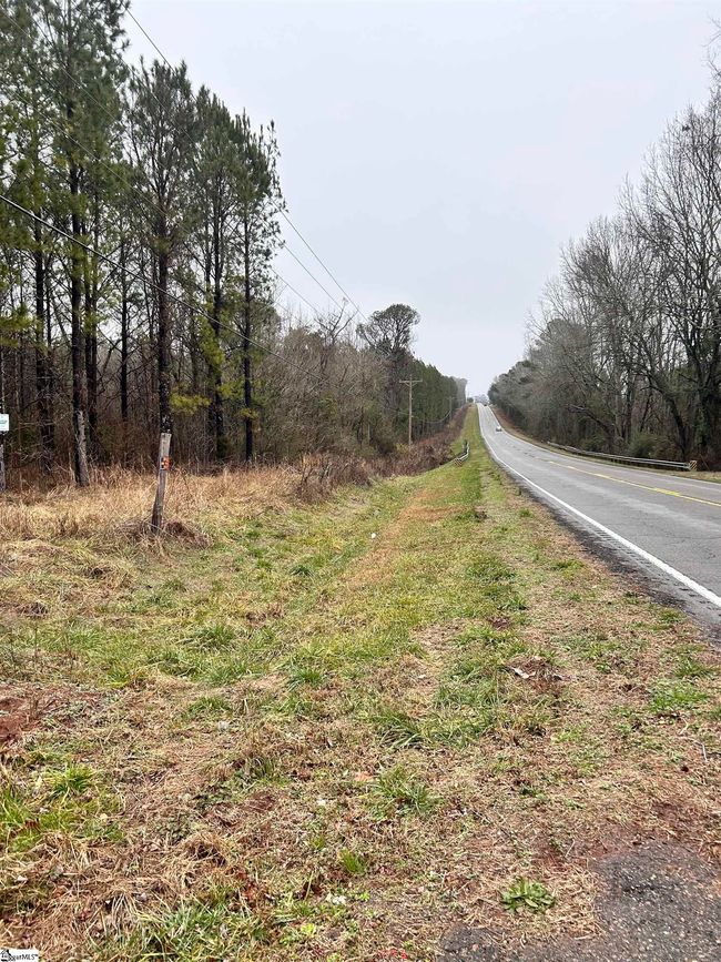 00 Columbia Rd, Home with 0 bedrooms, 0 bathrooms and null parking in Edgefield SC | Image 4