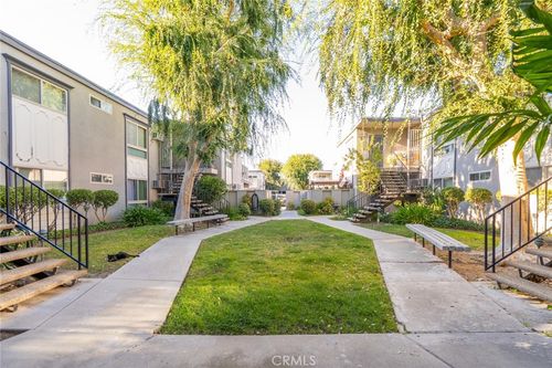 apt-9-6041 Fountain Park Ln, Woodland Hills, CA, 91367-3527 | Card Image