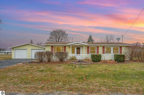 10156 Virginia, Oscoda, MI, 48750 | Card Image