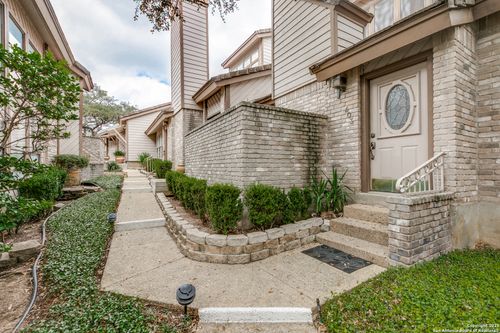 apt-403-11807 Sunburst St, San Antonio, TX, 78230-5503 | Card Image