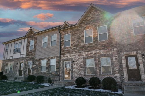 182 Dundee Dr, Clarksville, TN, 37043-3018 | Card Image