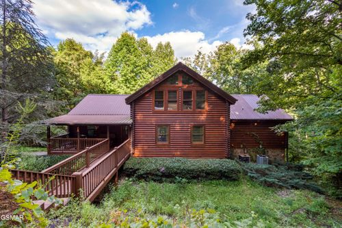 4259 Round Top Way, Sevierville, TN, 37862-5805 | Card Image