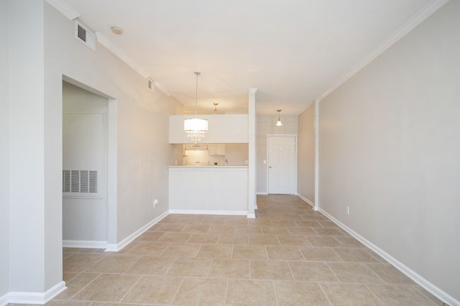 Welcome Home! Amazing location in the heart of Green Hills. close to downtown, the Mall at Green Hills, Belmont, Vanderbilt and hospitals, Music Row. Ground floor in gated community. Pool clubhouse and fitness center | Image 18