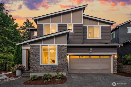 13122 137th Ln Ne, Kirkland, WA, 98034-5177 | Card Image