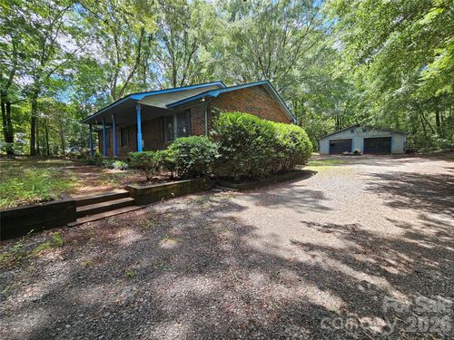 11488 Beagle St, Midland, NC, 28107-5797 | Card Image