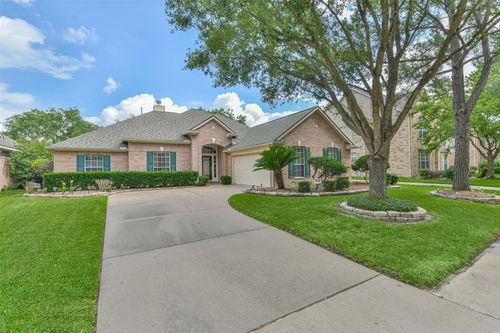 16722 Coyotillo Ln, Houston, TX, 77095-3882 | Card Image