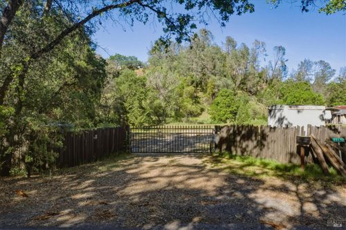 27632 Asti Rd, Cloverdale, CA, 95425 | Card Image