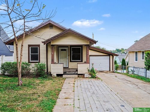 1805 S 55th St, Omaha, NE, 68106-2328 | Card Image