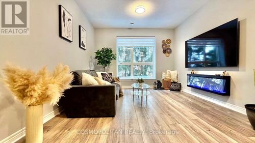 204-2799 St Paul Ave, Niagara Falls, ON, L2J2L3 | Card Image