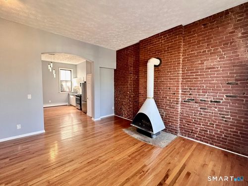 46 Warren St, New Haven, CT, 06511-5980 | Card Image