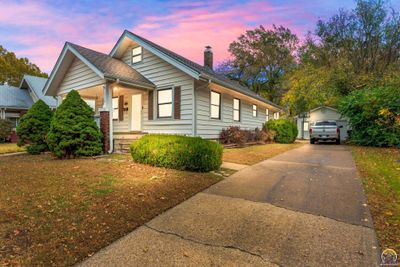 1114 Sw Randolph Ave, House other with 2 bedrooms, 1 bathrooms and null parking in Topeka KS | Image 1