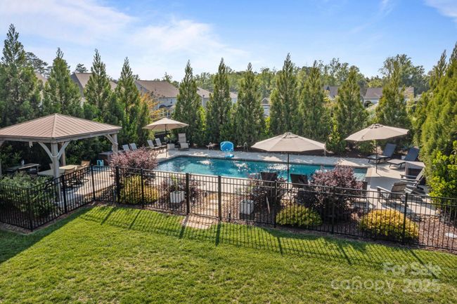 Salt water Pool | Image 33