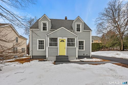 35 Kingston Street, Wethersfield, CT, 06119 | Card Image