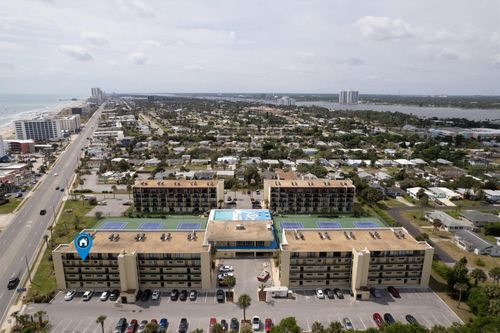 unit-422-1433 N Atlantic Ave, DAYTONA BEACH, FL, 32118-3554 | Card Image