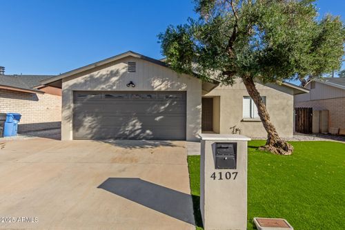4107 N 106th Ave, Phoenix, AZ, 85037-5846 | Card Image