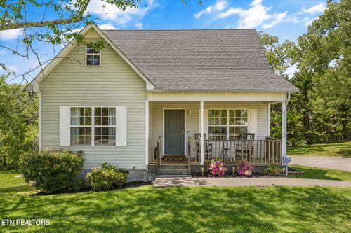 501 S Ruth St, Maryville, TN, 37803-5754 | Card Image