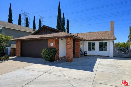 11493 Lev Ave, Mission Hills, CA, 91345-1228 | Card Image
