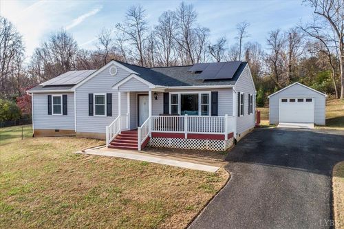 216 Lookout Dr, Lynchburg, VA, 24502-4181 | Card Image