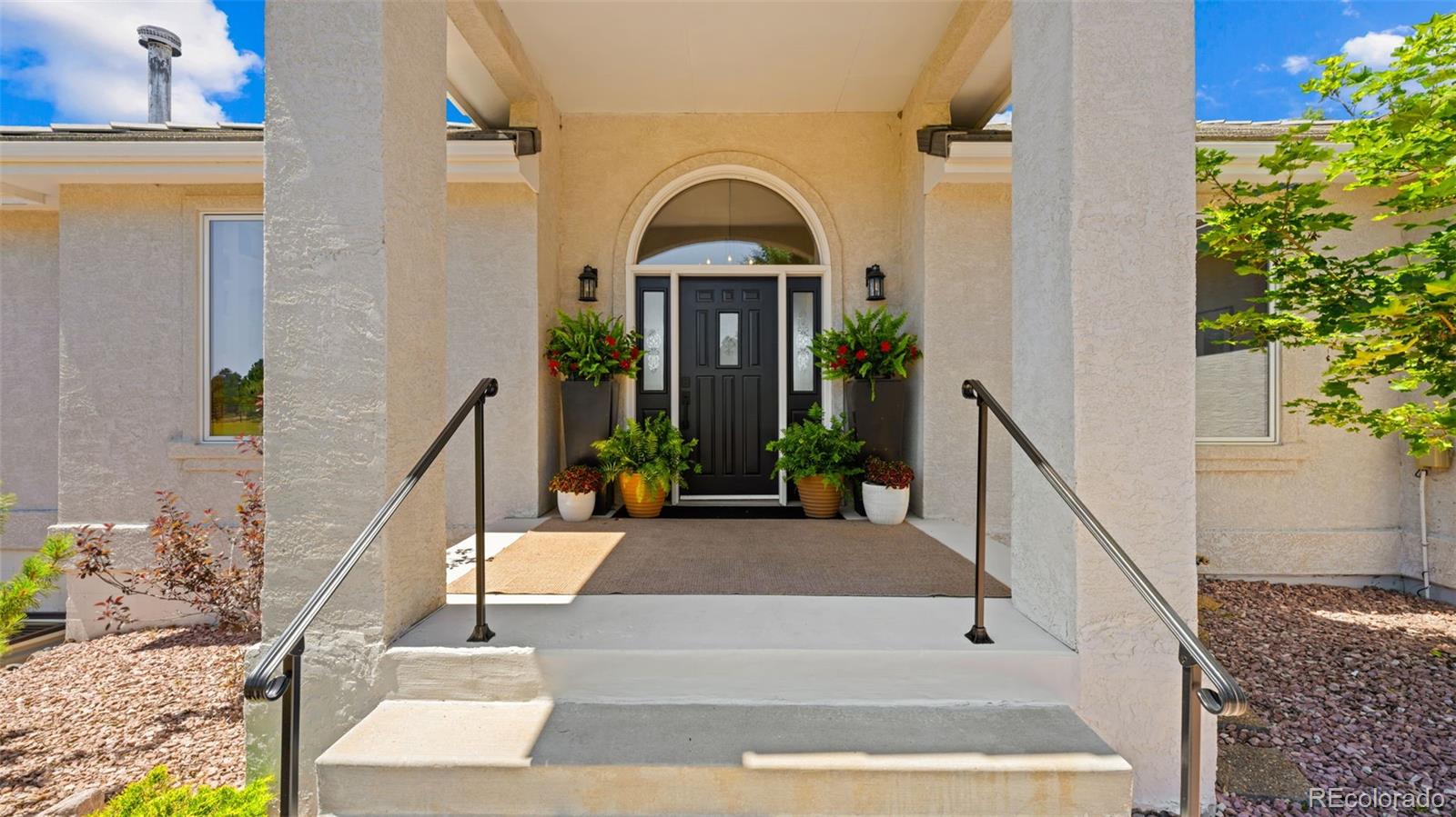 Residential in Monument 2