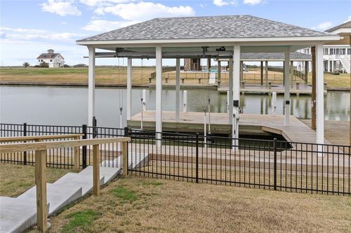 2101 Laguna Harbor Cove Blvd, Port Bolivar, TX, 77650 | Card Image