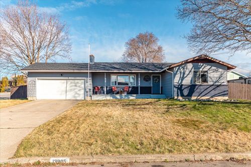 13905 E Mallon Ave, Spokane Valley, WA, 99216-1927 | Card Image