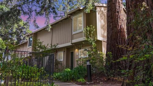 apt-13-201 Flynn Ave, Mountain View, CA, 94043-3942 | Card Image
