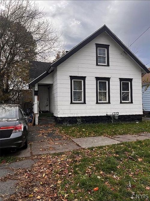 116 Knaul Street, Syracuse, NY, 13203 | Card Image