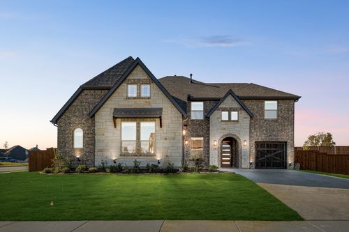 2301 Christopher Rd, Mansfield, TX, 76063-6915 | Card Image