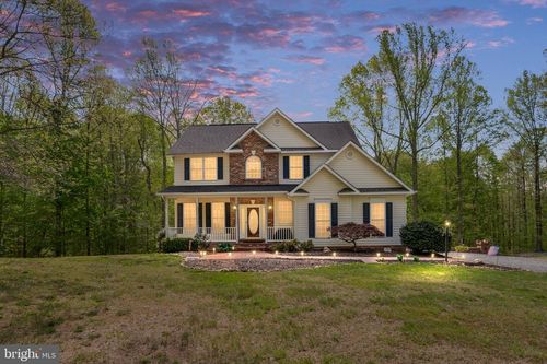 153 Nottingham Dr, Fredericksburg, VA, 22406-4751 | Card Image