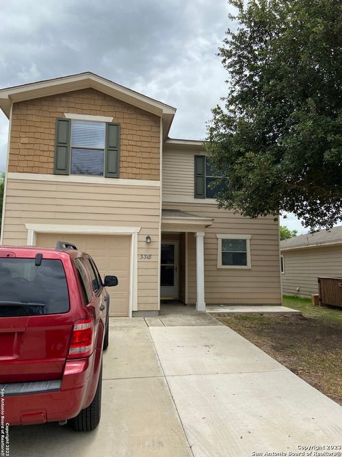 3318 Marble Spur, San Antonio, TX, 78245-1693 | Card Image
