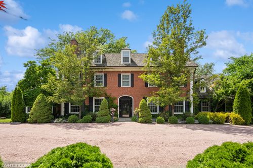 82 Woodley Rd, Winnetka, IL, 60093-3746 | Card Image