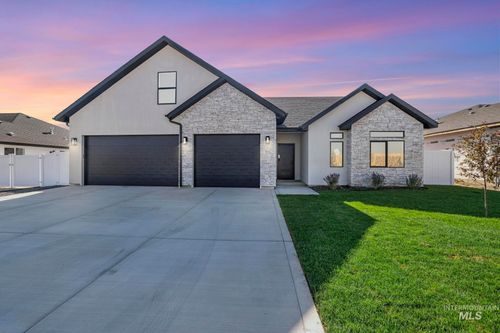 2015 Regan St, Jerome, ID, 83338-1600 | Card Image