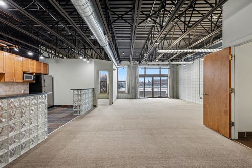 105-801 Monroe Ave Nw, Grand Rapids, MI, 49503-1447 | Card Image