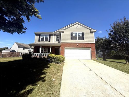 8717 Chalkstone Rd, Charlotte, NC, 28216-6202 | Card Image