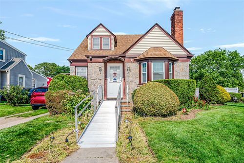1503 Paul St, North Baldwin, NY, 11510-2025 | Card Image