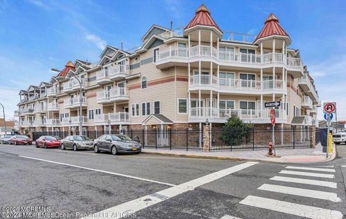 8-21 Blaine Ave, Seaside Heights, NJ, 08751-2101 | Card Image