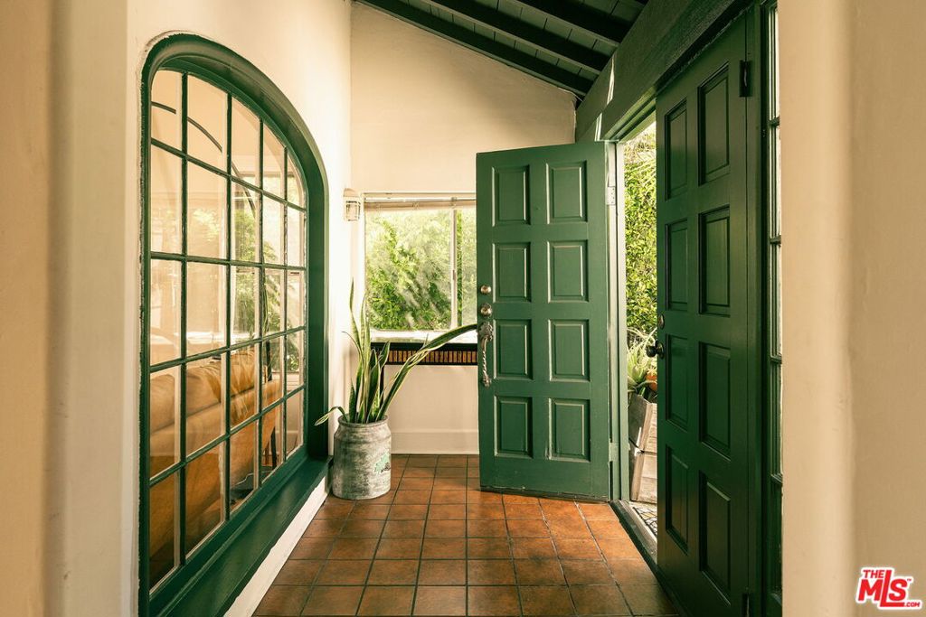 Residential in Los Angeles 4