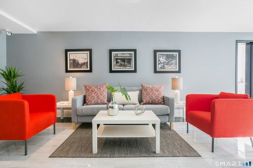 204-77 Leroy Ave, Darien, CT, 06820-4414 | Card Image