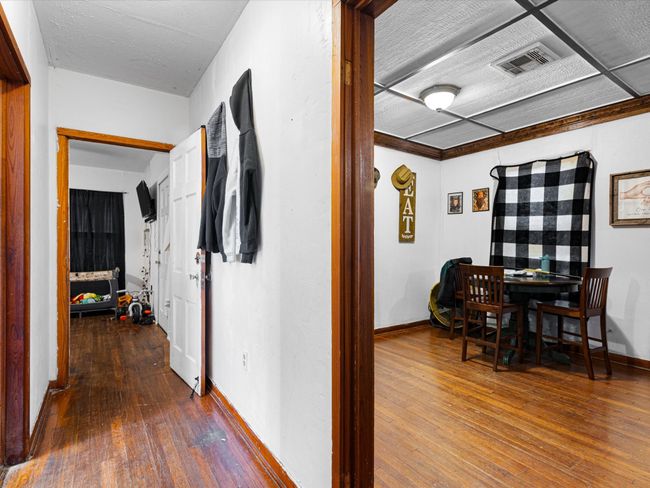 207 S Hinckley St, House other with 2 bedrooms, 1 bathrooms and null parking in Blooming Grove TX | Image 13