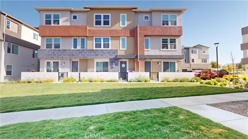 27131 Observation Court, Valencia, CA, 91381 | Card Image