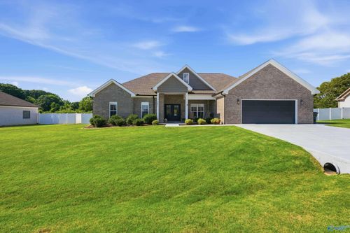 181 Spry Way, Killen, AL, 35645 | Card Image