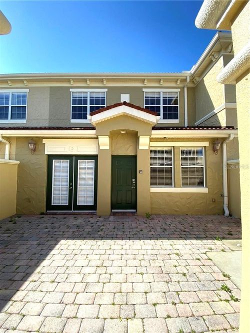 3008 Bella Vista Dr, DAVENPORT, FL, 33897-3681 | Card Image