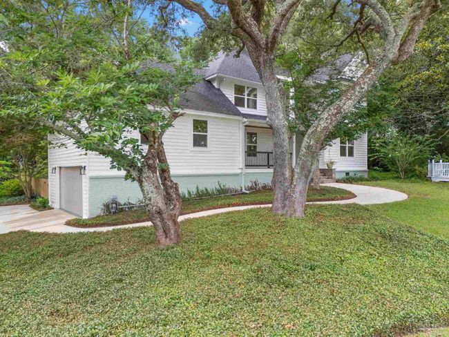 4636 Whisper Way, House other with 5 bedrooms, 4 bathrooms and 8 parking in Pensacola FL | Image 4