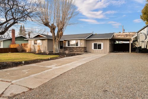 2805 Slayton Court, Prineville, OR, 97754 | Card Image