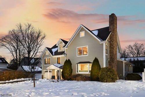 320 Highgate Ave, Westfield, NJ, 07090-4403 | Card Image