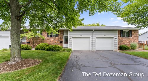 1505 Klempel Farm Dr, Grand Haven, MI, 49417-9201 | Card Image