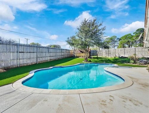 3919 San Miguel Ct, Arlington, TX, 76016-2742 | Card Image