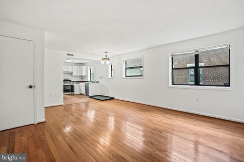 202-3281 15th Pl Se, WASHINGTON, DC, 20020-2926 | Card Image