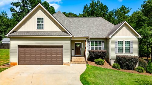 116 Ridgeland Dr, Six Mile, SC, 29682-9772 | Card Image