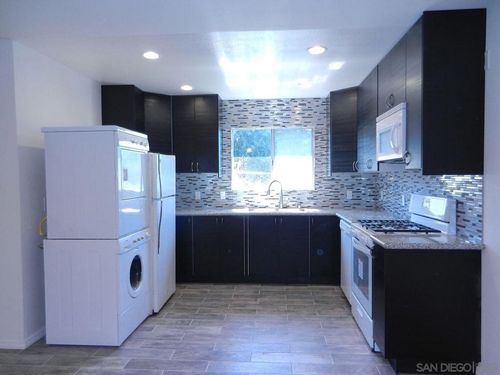 3527 Wilson Ave, San Diego, CA, 92104-4428 | Card Image
